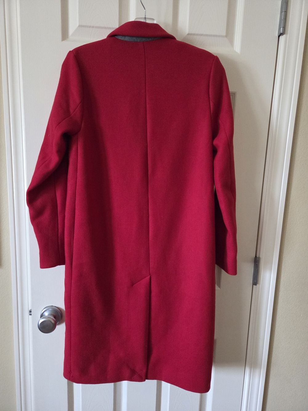 Abercrombie & Fitch Women's Red Single-Breasted Wool Coat - Picture 2 of 3